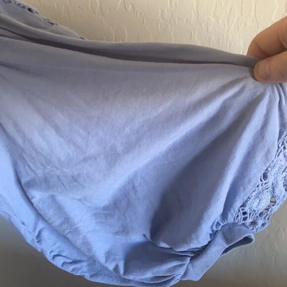 Urban Outfitters Boho Blue Belle Peasant Crochet Sleeve Top Contemporary Casual - Picture 11 of 14